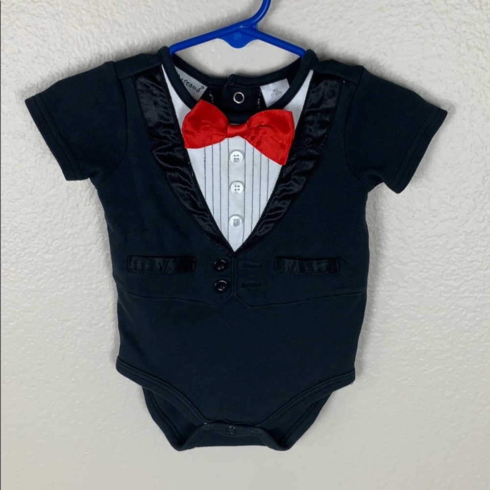 Baby boy black onesie